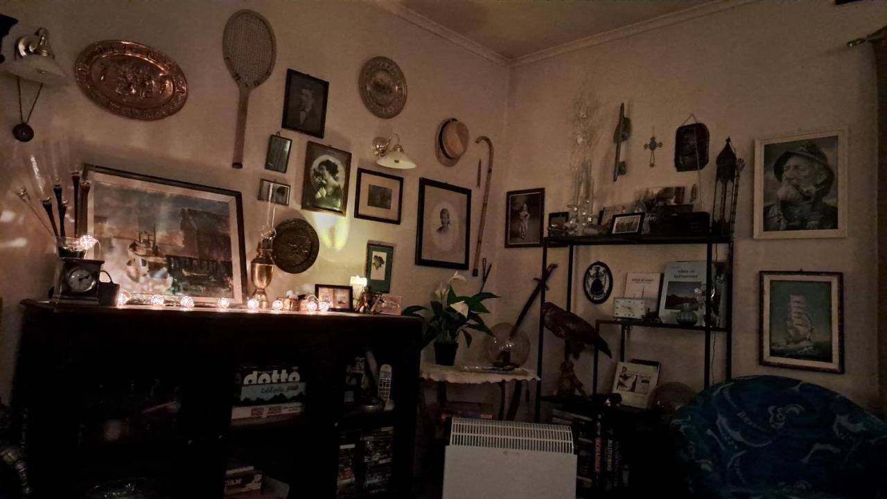Kule Gule Huset Διαμέρισμα Svolvær Εξωτερικό φωτογραφία