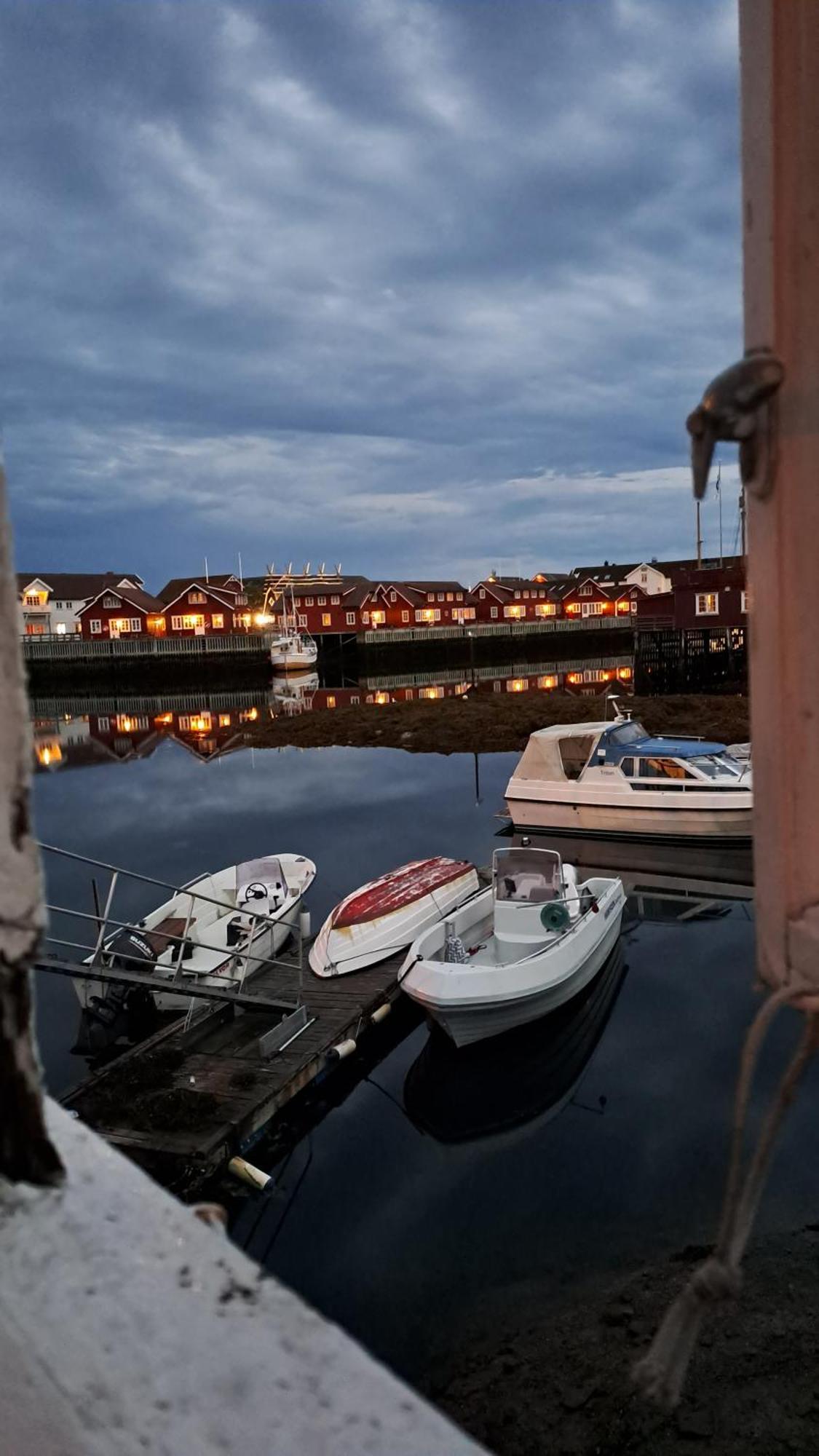 Kule Gule Huset Διαμέρισμα Svolvær Εξωτερικό φωτογραφία