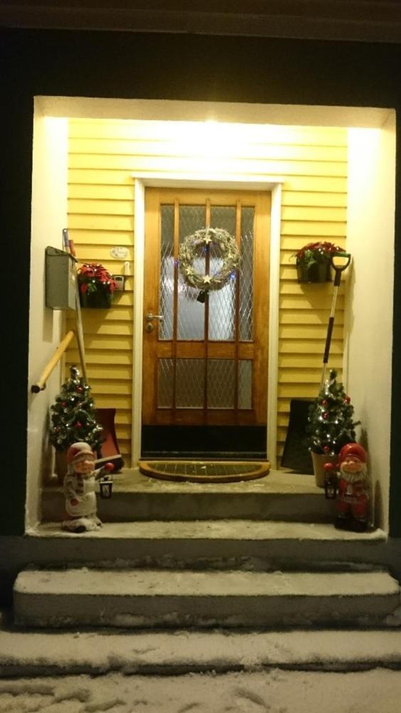 Kule Gule Huset Διαμέρισμα Svolvær Εξωτερικό φωτογραφία